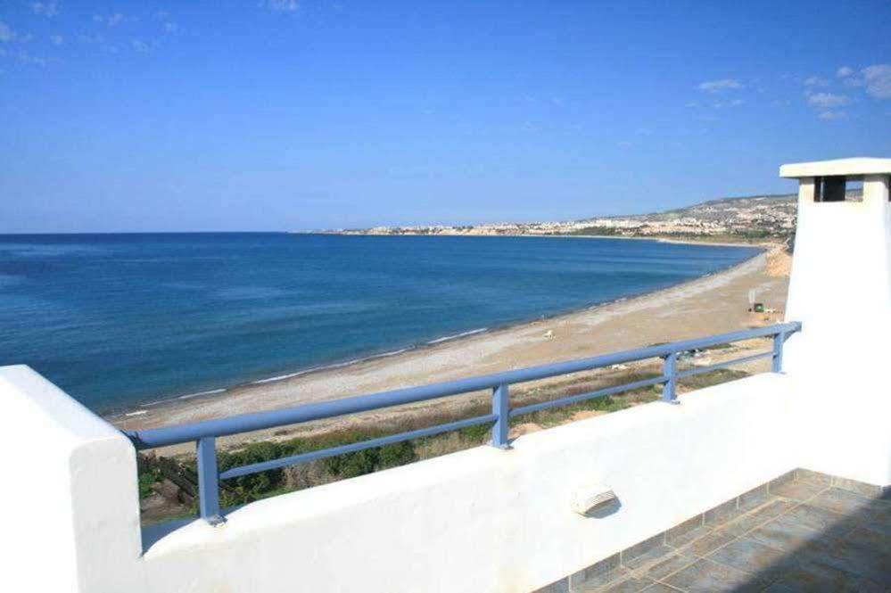 Blue Coral Beach Villas Paphos Kültér fotó