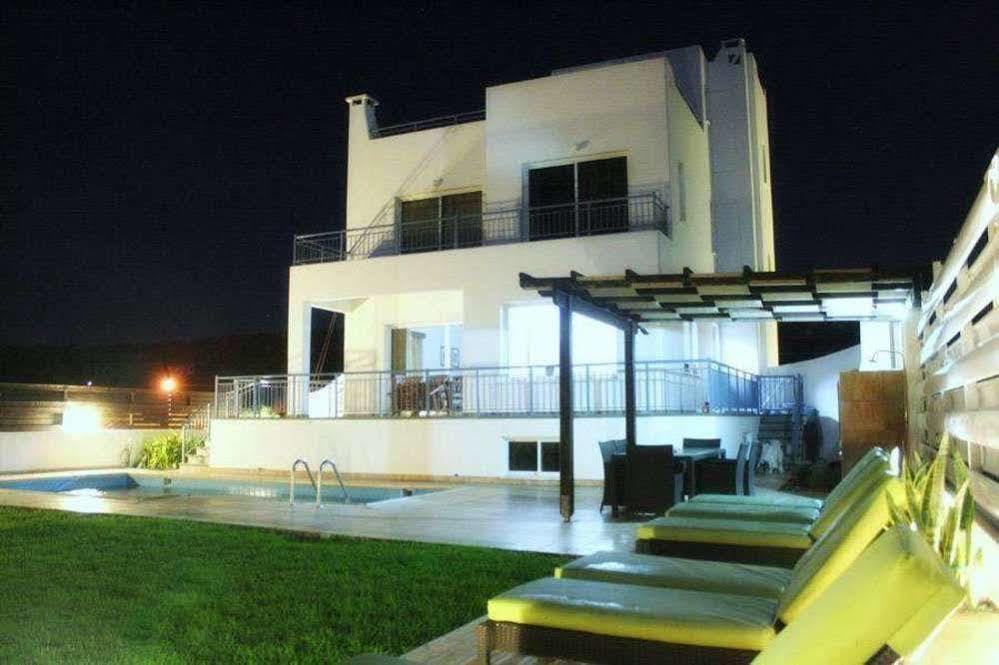 Blue Coral Beach Villas Paphos Kültér fotó